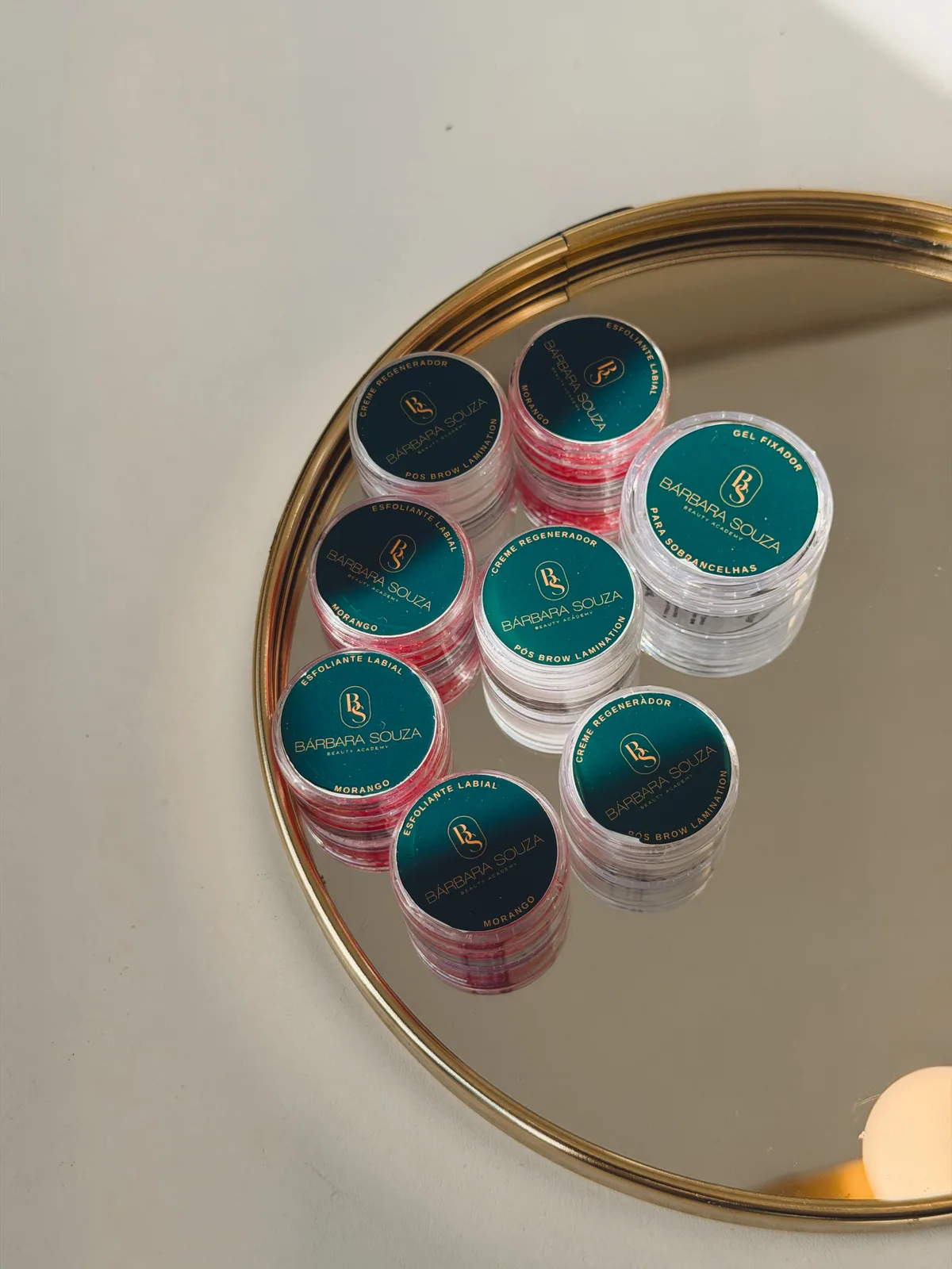 Produtos da linha própria Bárbara Souza